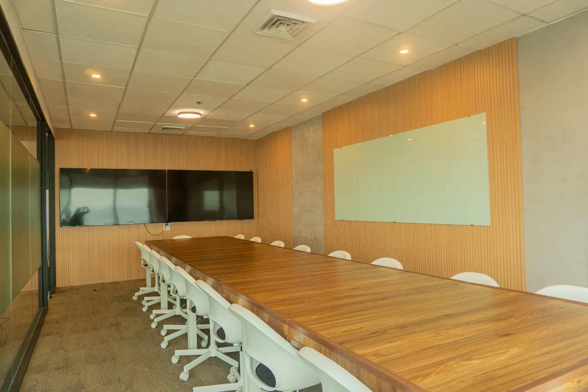 Executive Boardroom - Image 2