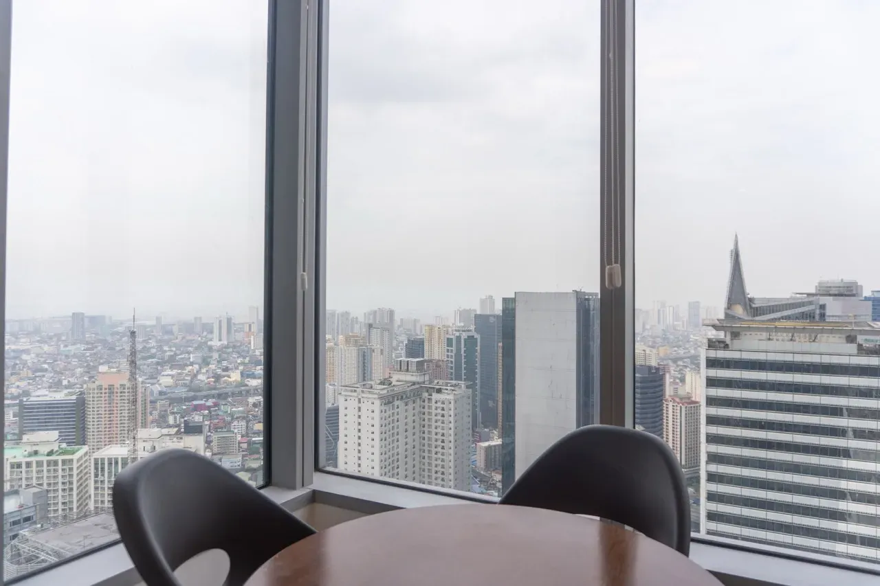 The Meeting Lounge - Image 4